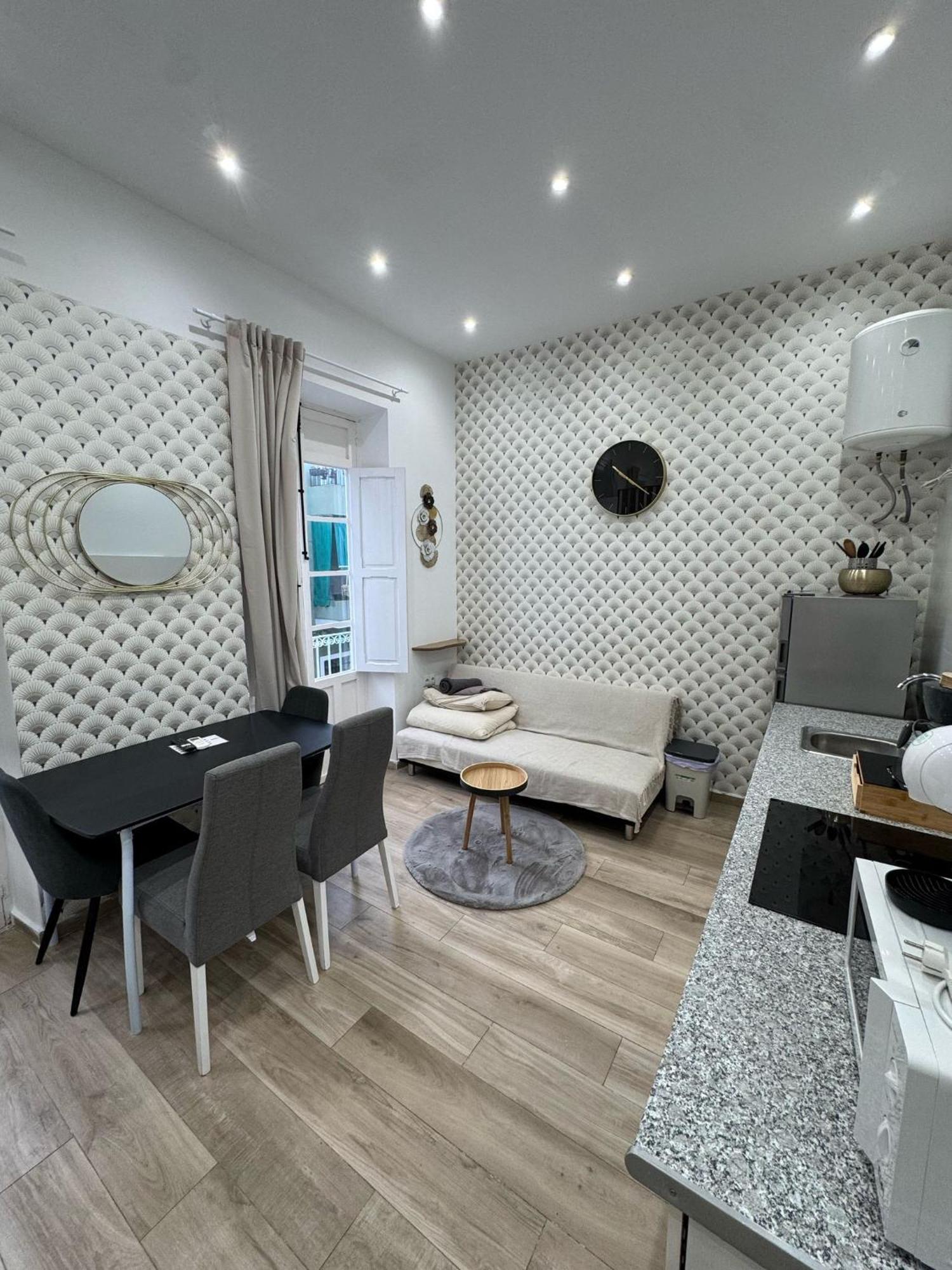 Luxury Apartments Near The Beach And Downtown Centrum 8 Αλικάντε Εξωτερικό φωτογραφία